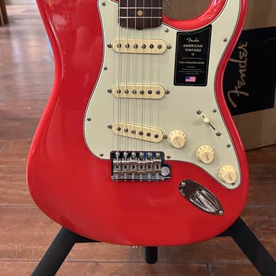 Fender American Vintage II 61 Stratocaster - Fiesta Red /8lbs. 0.2oz. #V2441038 image 4