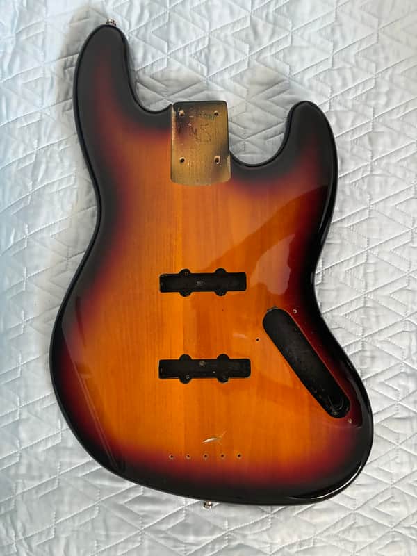 Squier Jazz bass body - Sunburst image 1
