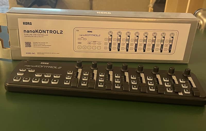 Korg nanoKONTROL2 Slimline USB MIDI Control Surface 2011 - Present - Black image 1