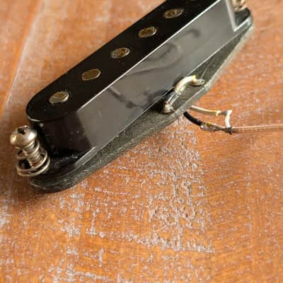 Fender Stratocaster Guitar Pickup With Cover Gray Bottom Flat Pole 1976 Black Cover image 4