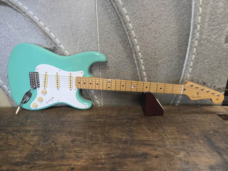 Fender Vintera '50s Stratocaster with Maple Fretboard 2019 - 2023 - Seafoam Green image 1
