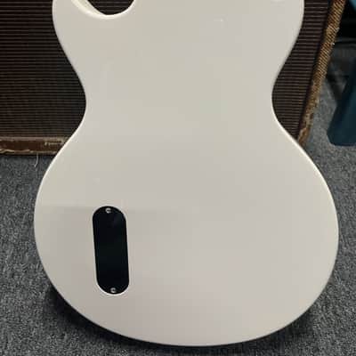 Epiphone Billie Joe Armstrong Signature Les Paul Junior 2021 - 2025 - Classic White image 3