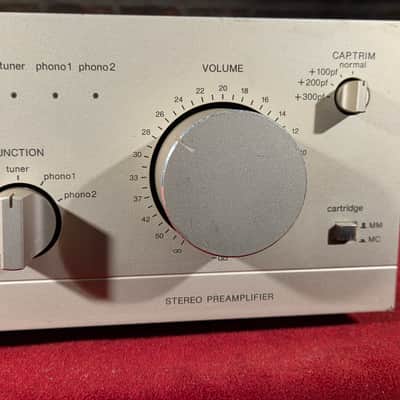 Vintage 1980s Harman/Kardon HK 825 Stereo Preamplifier image 3