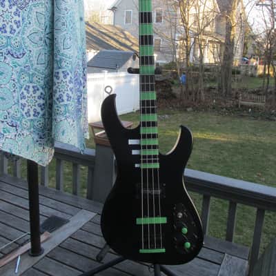 Washburn M10  Bass guitar 2003 Flat Black Steele Green Trim Type O Negative image 2