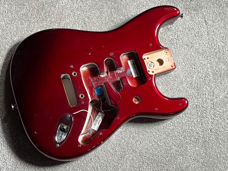 2008 Fender American Stratocaster guitar body red 4 lb 10 oz image 1