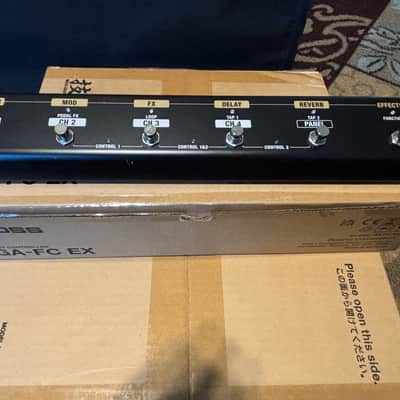 Boss Waza Tube Amp Expander includes the GA-FC EX Foot Controller - Black image 15
