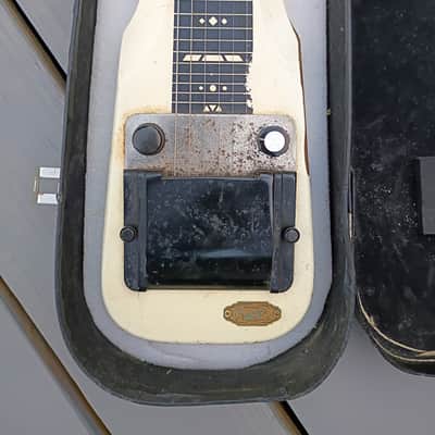 Supro Lap Steel 1959 - White image 3
