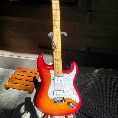 Fender Stratocaster HH Plus Top image 3