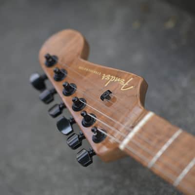 Fender Limited Edition American Professional II Stratocaster HSS - Gold Night image 9