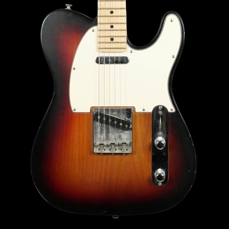 Fender Highway One Telecaster, 3-Tone Sunburst