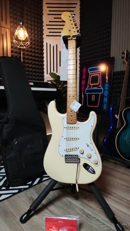 Fender Jimi Hendrix Stratocaster MN - Olympic White