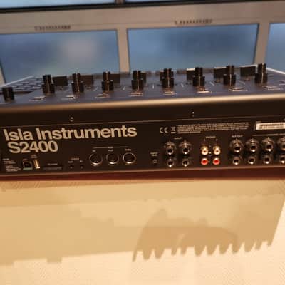 Isla Instruments S2400 like new - Mint condition image 3