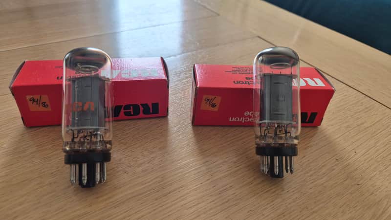 Sylvania 7408 1960-70 - Clear - Red RCA Marking (6V6 GT) image 1