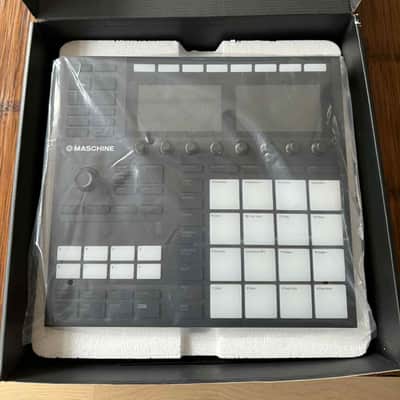 Native Instruments Maschine MKIII - Black image 4