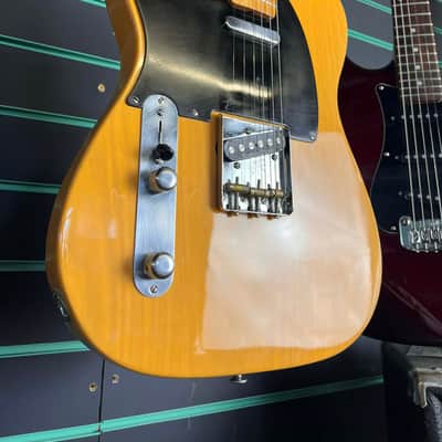 Fender American Vintage '52 Telecaster Butterscotch Blonde 2002 Left Handed image 3