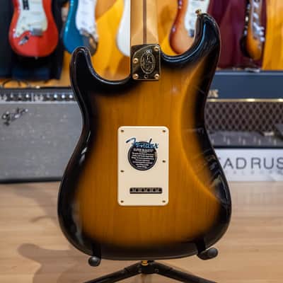 Fender - "50th Anniversary Strat DLX " w/Original Tweed HD Case & Candy - (2004) - USED image 4