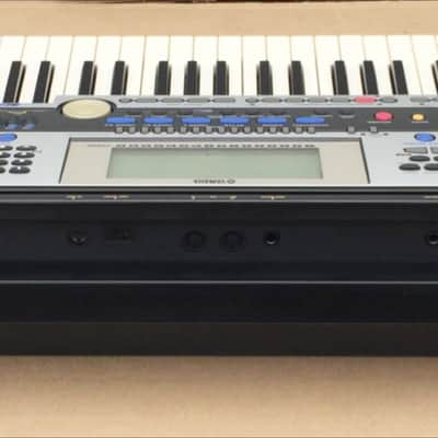 Yamaha PSR-540 Synthesizer Arranger Piano Keyboard + Accessories image 8