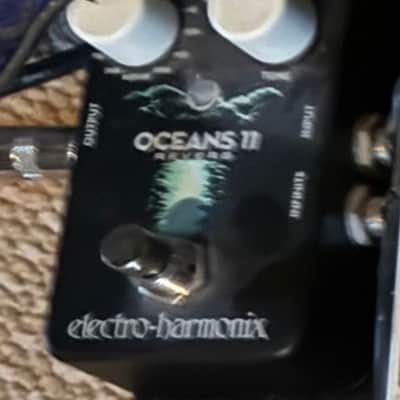 Electro-Harmonix Oceans 11 Reverb 2018 - Present - Black image 1
