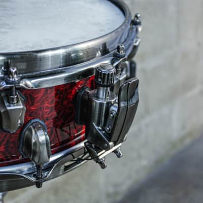 Mapex Russ Miller 2015 Versatus 14” x 4 5/8” Hybrid Mahogany/Maple Snare Drum image 10