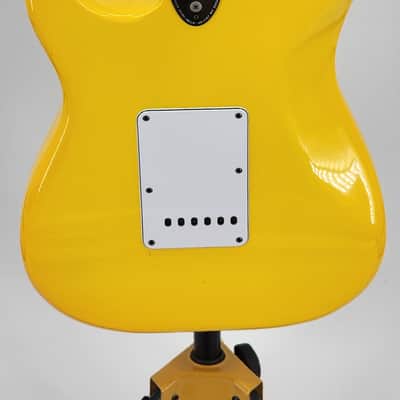 Fender Stratocaster inter 1981 - Monaco Yellow image 8