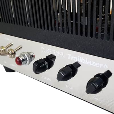 Immagine Juketone Trailblazer 8/15W Lunchbox Valve Amplifier - 4