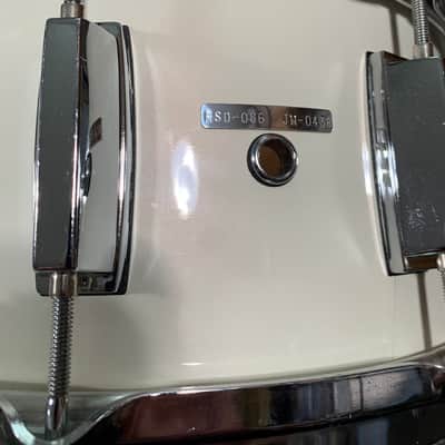 Yamaha RSD-086 Rock Tour Custom Snare Drum 6.5x14 90s - Stage White Lacquer image 8