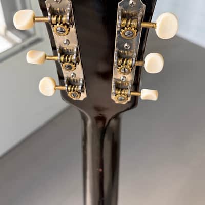 Gibson LG 2 1949 - Sunburst image 7