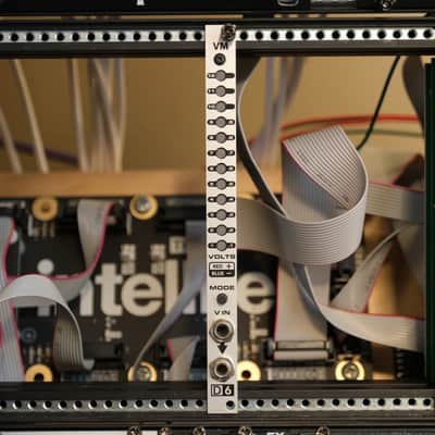 Division 6 VM // compact Eurorack voltage meter image 6