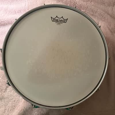 Ludwig No. 402 Supraphonic 6.5x14" 10-Lug Aluminum Snare Drum with Pointed Blue/Olive Badge 1969 - 1979 - Chrome-Plated image 6