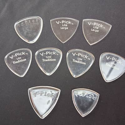 V-Picks Lot of 9 Picks 2000's - Clear image 1