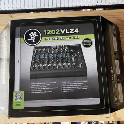 Mackie 1202VLZ4 12-Channel Mic / Line Mixer 2014 - Present - Black image 3