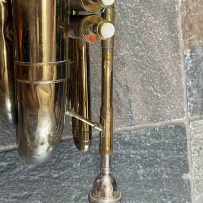 Bach brand Marching Baritone Horn with  mouthpiece, Made in USA image 7