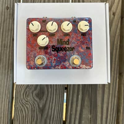 Tone Junkie mind squeezer Compressor Fuzz Two In One Tone Bender optical - Blue pink with box image 2