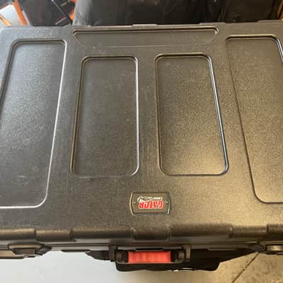Soundcraft SI 2 - Black and Gray image 4