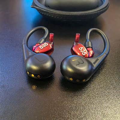 Used Shure RMCE-TW2 Wireless Bluetooth Adapter with SHURE 535 earphone bundle - Red with black image 6