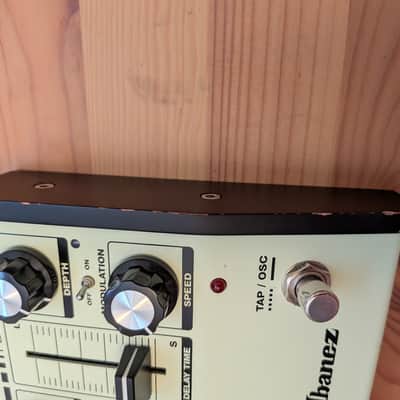 Ibanez ES3 Echo Shifter 2010s - White image 9