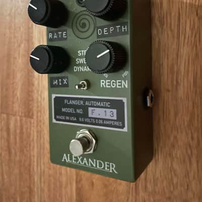 Alexander Pedals Flanger-F13 Neo Flanger - Army Green image 3