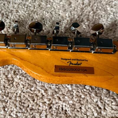 Squier FSR Classic Vibe 60's Custom Esquire 2025 Model in Shell Pink image 17