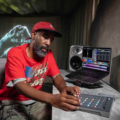 AlphaTheta SLAB MIDI Pad Controller for Serato Studio image 11