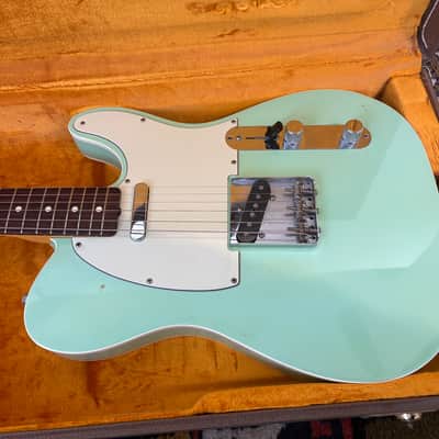 Fender American Vintage 62 Custom Telecaster AVRI 2010-2015 - Surf Green image 2