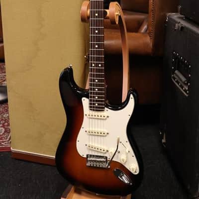 Fender LTD American Professional Stratocaster with Rosewood Neck 2016 - 3-Color Sunburst image 1