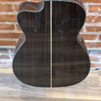 Bourgeois Down East Series Soloist OMCE with hard case image 6