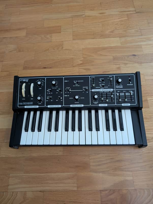 Moog Rogue 1981 Monophonic Analog Synthesizer with Original Manual - Orignal Owner