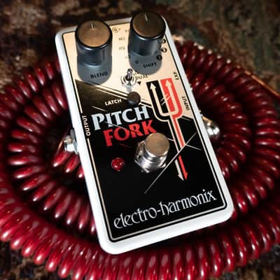 Electro-Harmonix Pitch Fork Polyphonic Pitch Shifting Guitar Effects Pedal image 7