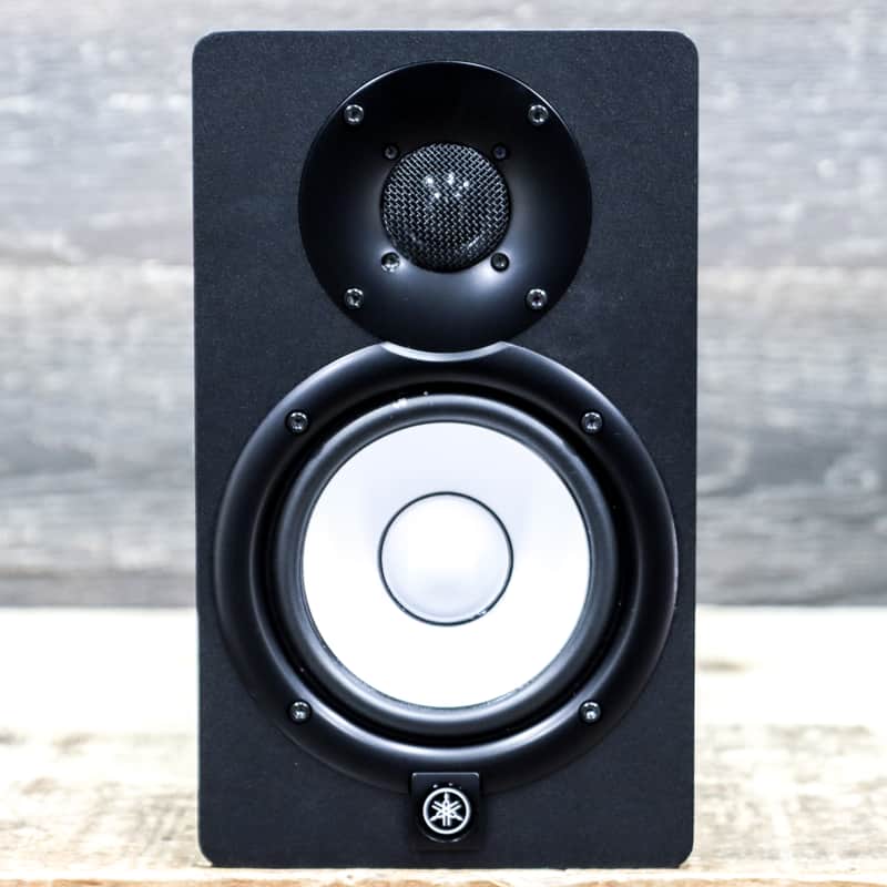 Yamaha HS5 Powered Studio Monitor 2-Way Bi-Amp 5" Studio Monitor (Single) w/Box image 1