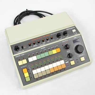 Roland CR-8000 CompuRhythm | Reverb