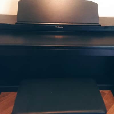 Technics SX-PX 332 Digital Piano 88 Key image 2