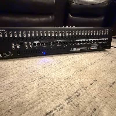 Allen & Heath QU-32 2020 image 2