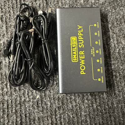 SNAILS Pedal Power Supply - Rechargeable image 1