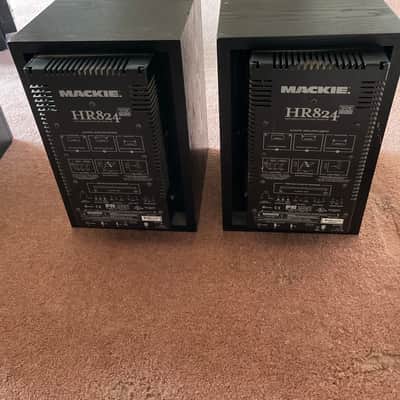 Mackie HR824 8" Active Studio Monitors (Pair) 1997 - 2007 - Black image 3